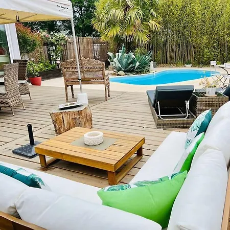 Prázdninový dům Paloma Climatisee, Avec Piscine Au Sel Gujan-Mestras
