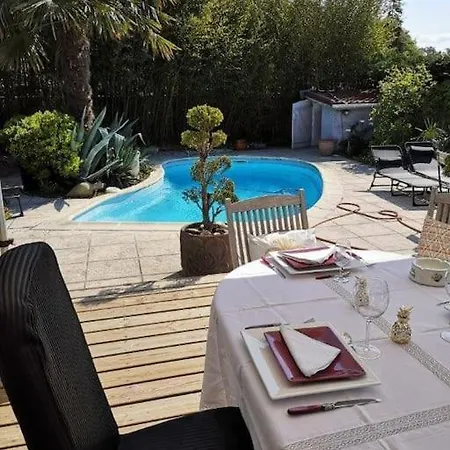 Paloma Climatisee, Avec Piscine Au Sel *